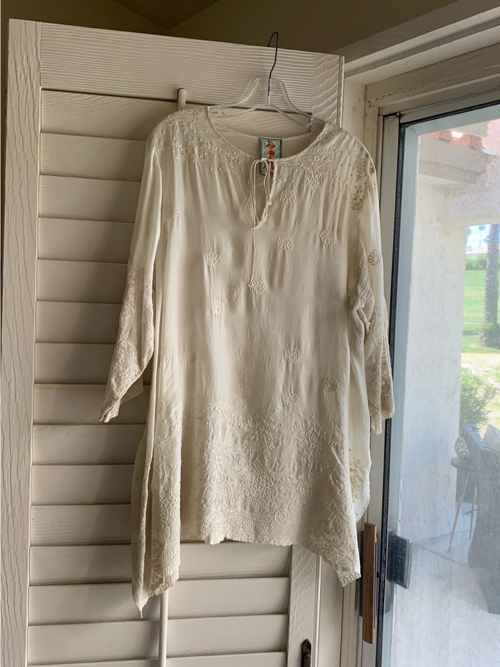 Johnny Was Cream Embroidered Tunic Top